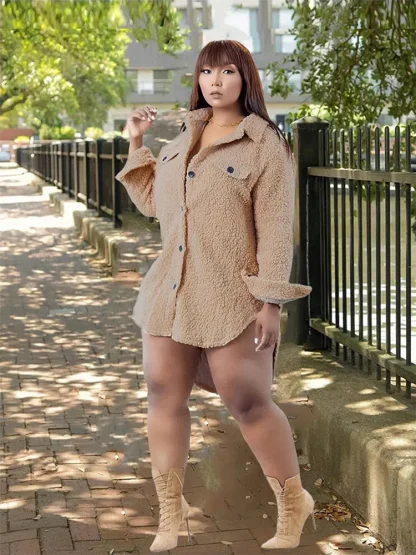 Elegant Plush Plus Size Coat - Image 2