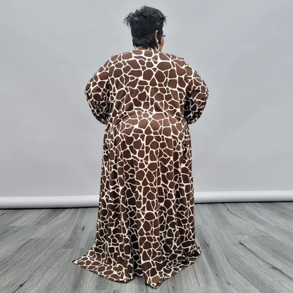 Chic Comfort Plus Size Long Jacket - Image 3